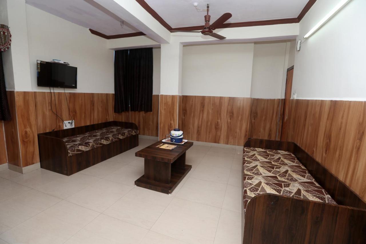 Jain Residency Hotell Pachmarhī Exteriör bild